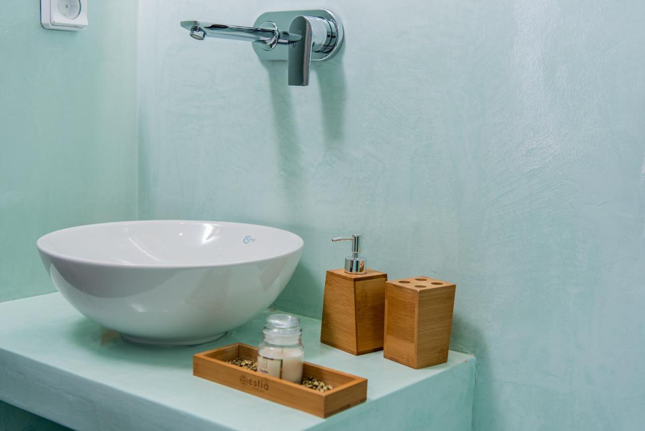 Golden View Suites Βόθον Εξωτερικό φωτογραφία