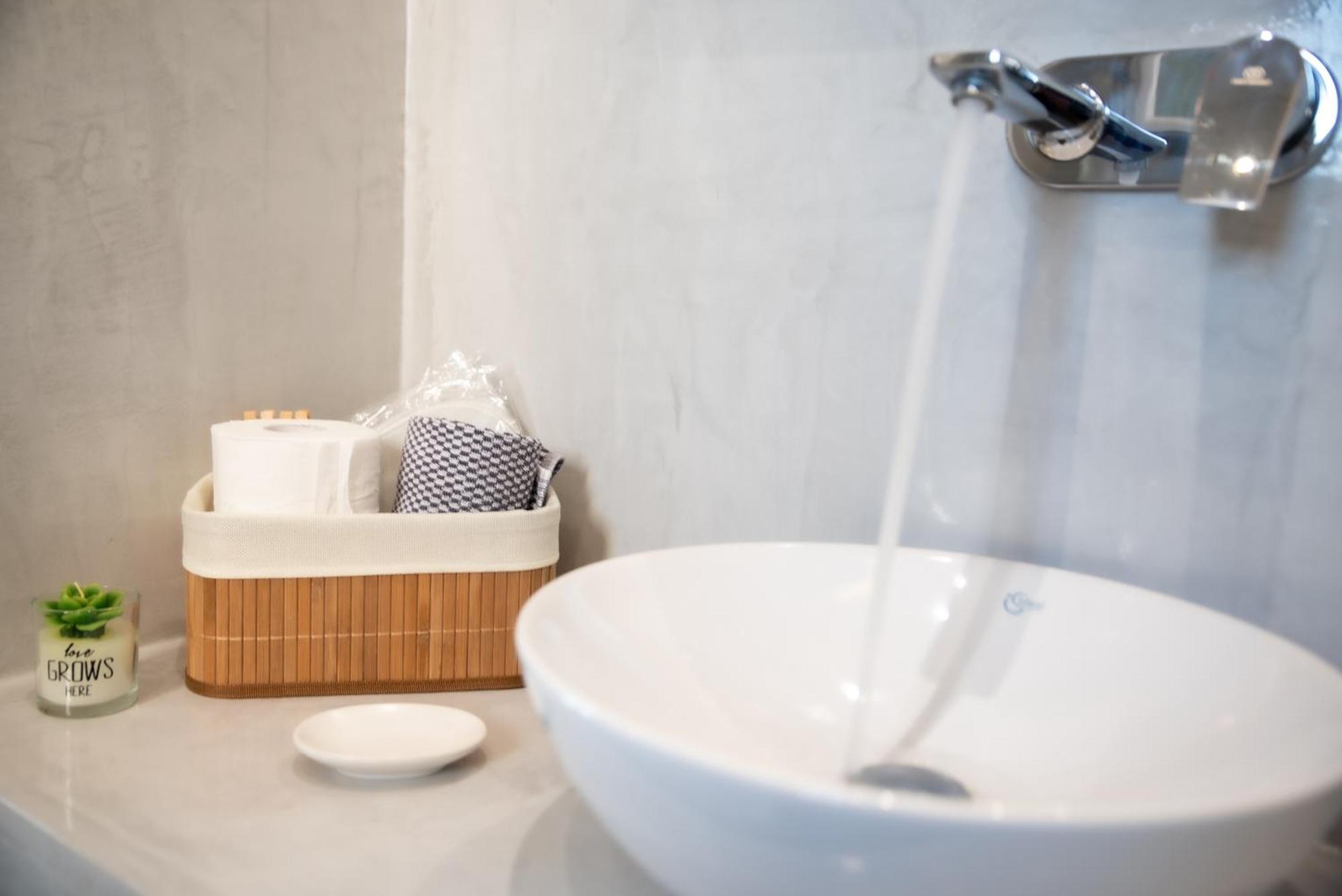Golden View Suites Βόθον Εξωτερικό φωτογραφία
