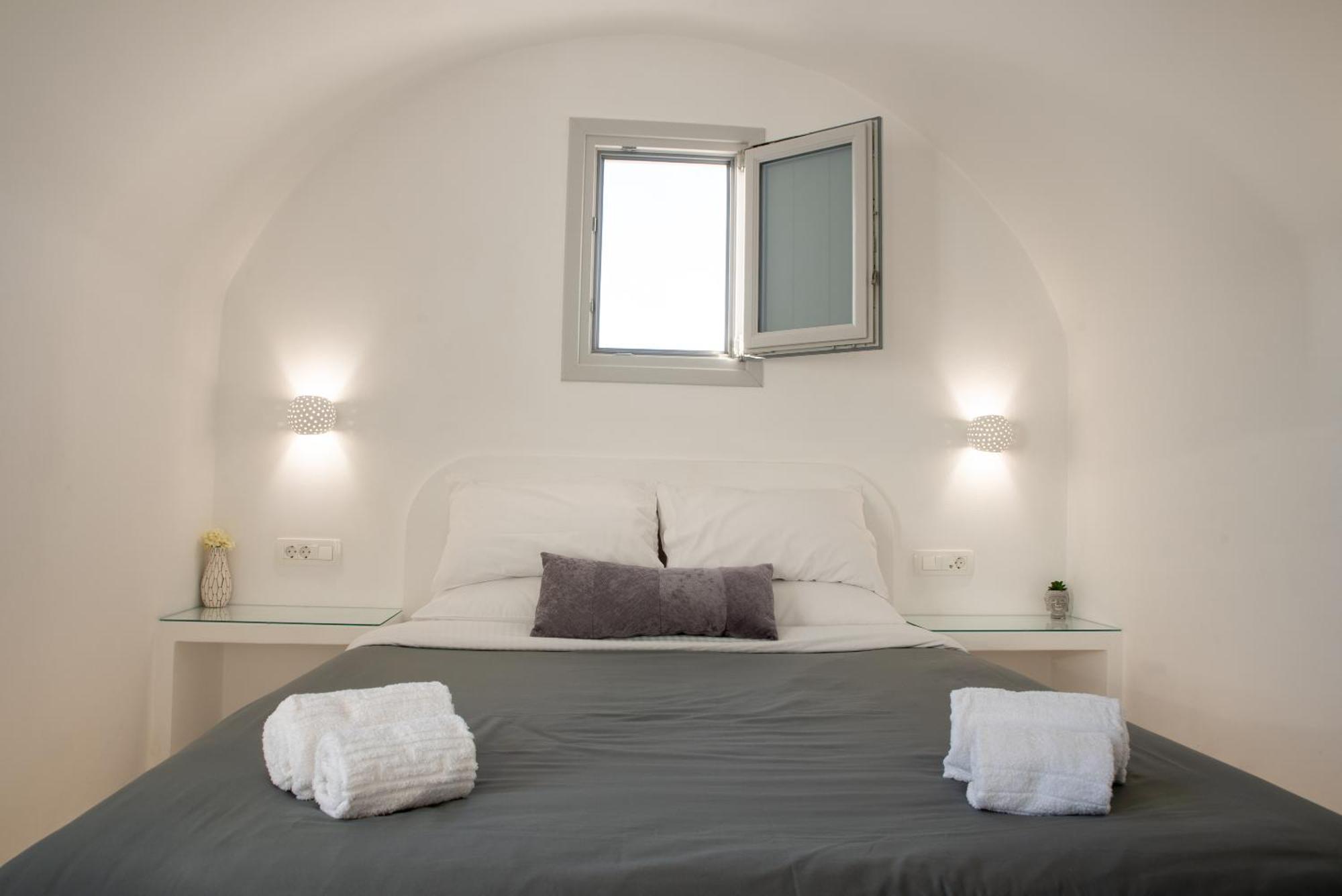 Golden View Suites Βόθον Εξωτερικό φωτογραφία